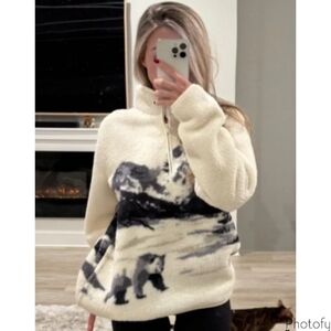 NWT Men's Old Navy Polar Bear Sherpa Fleece Quarter Zip Sweater Pullover Jacket